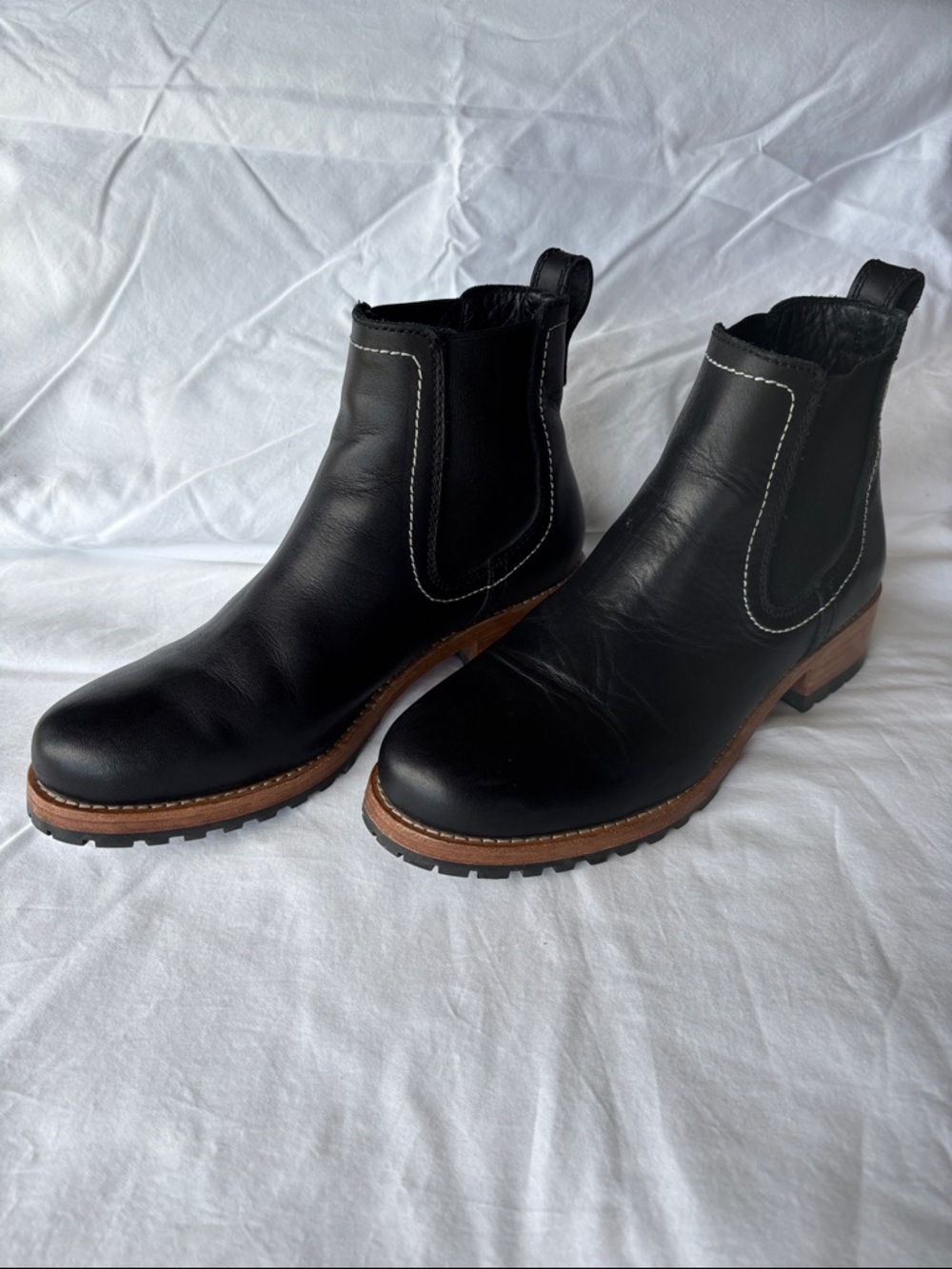 Women’s Portland Leather Goods Black Leather Chelsea Ankle Boots